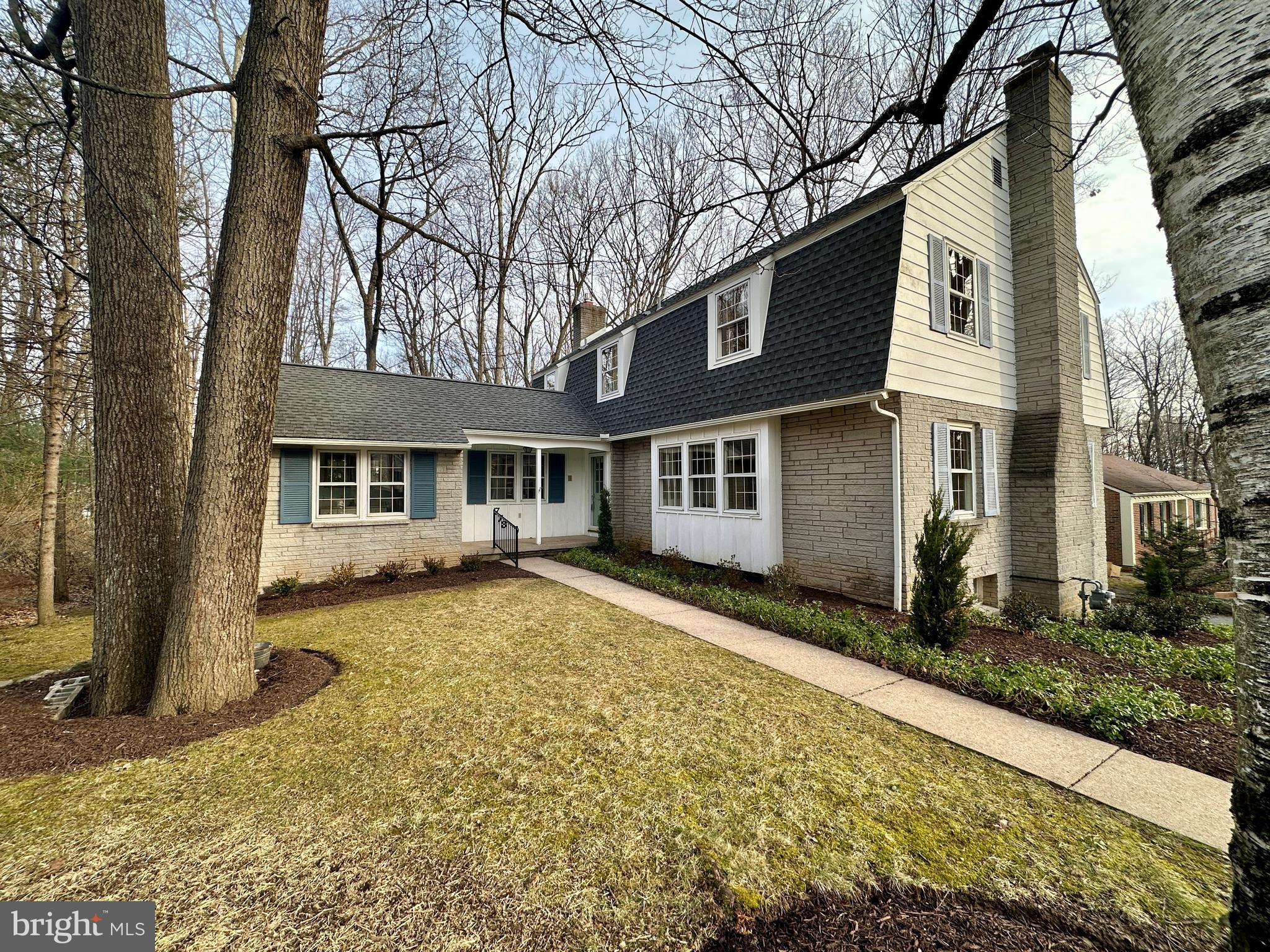 PARK FOREST VILLAGE - Residential