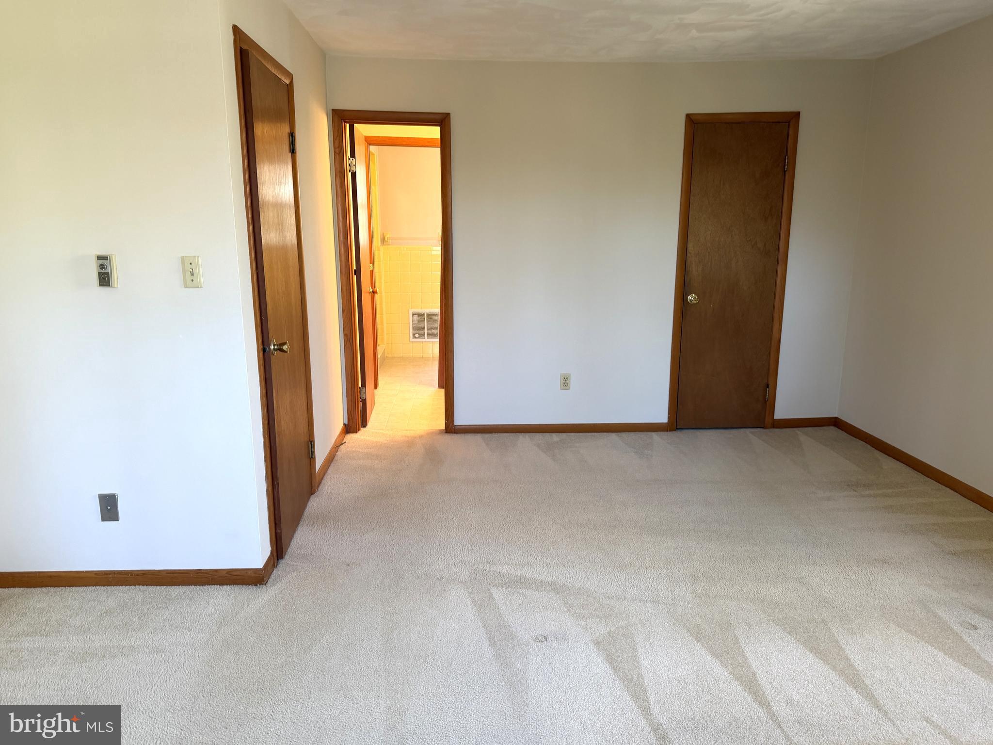 PARK FOREST VILLAGE - Residential