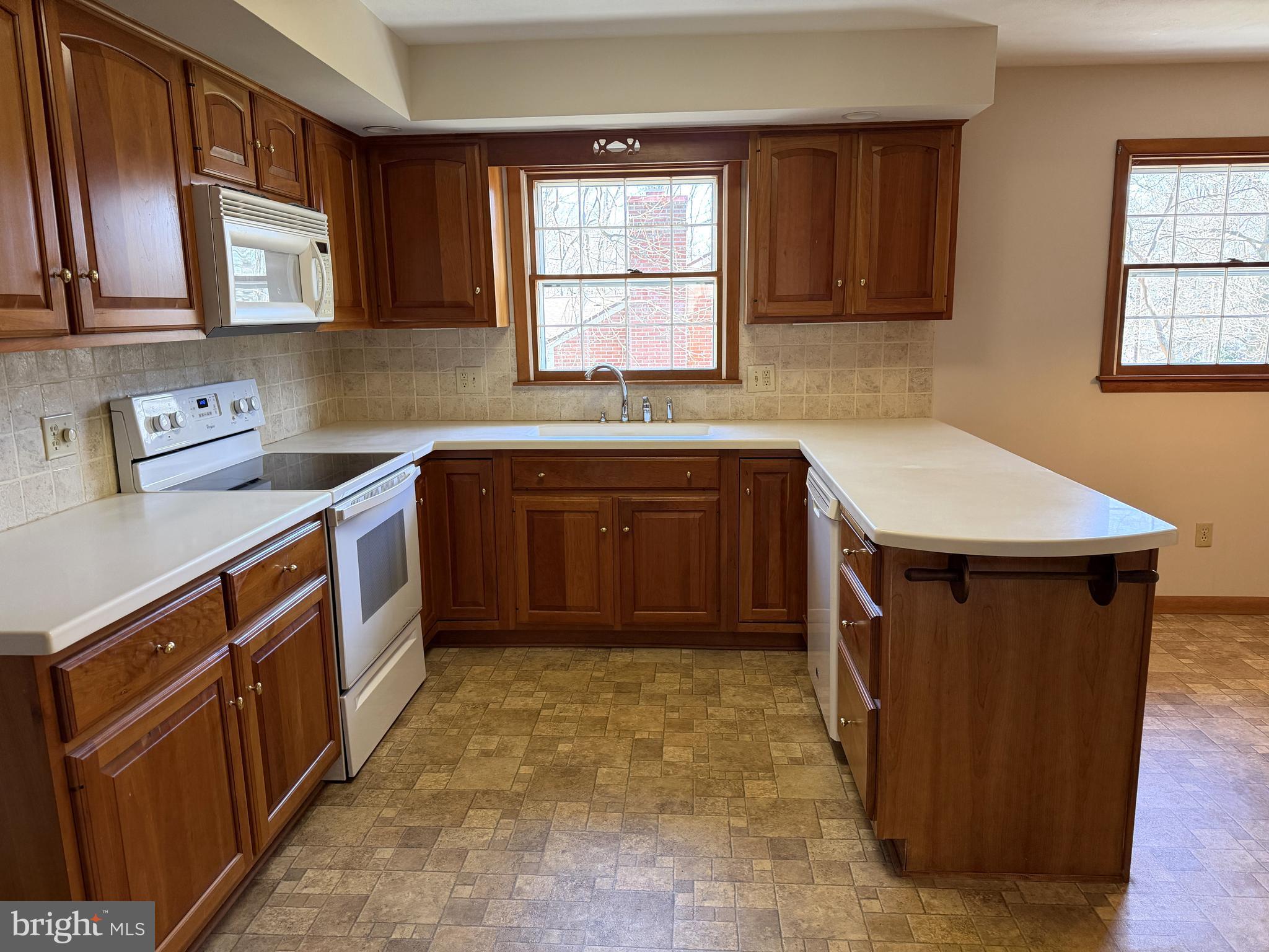 PARK FOREST VILLAGE - Residential