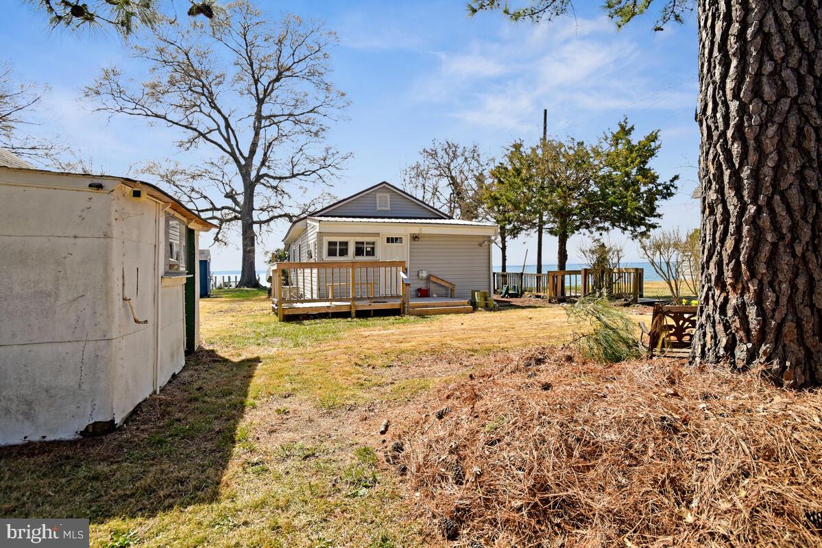 COBB ISLAND - Residential