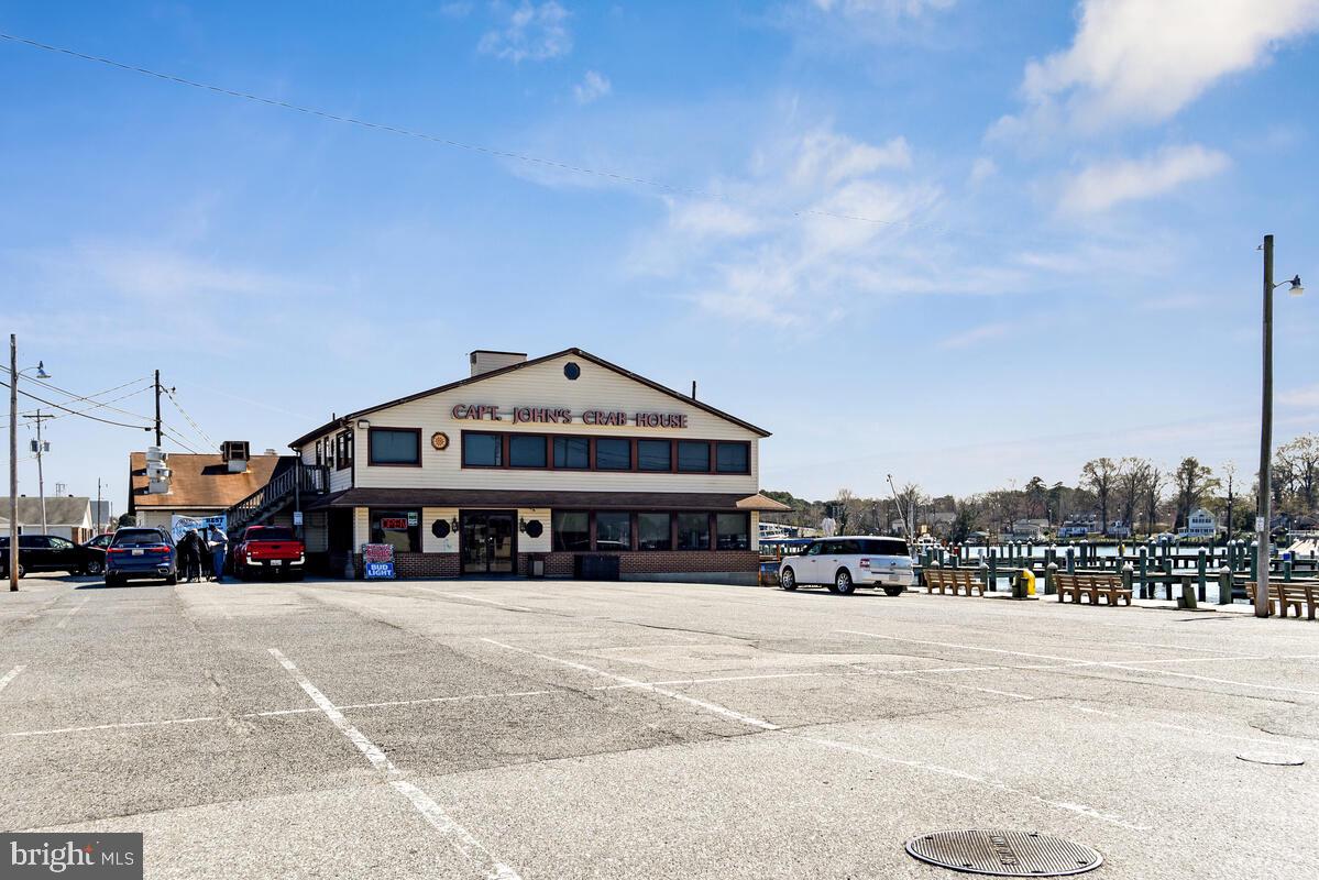 COBB ISLAND - Residential