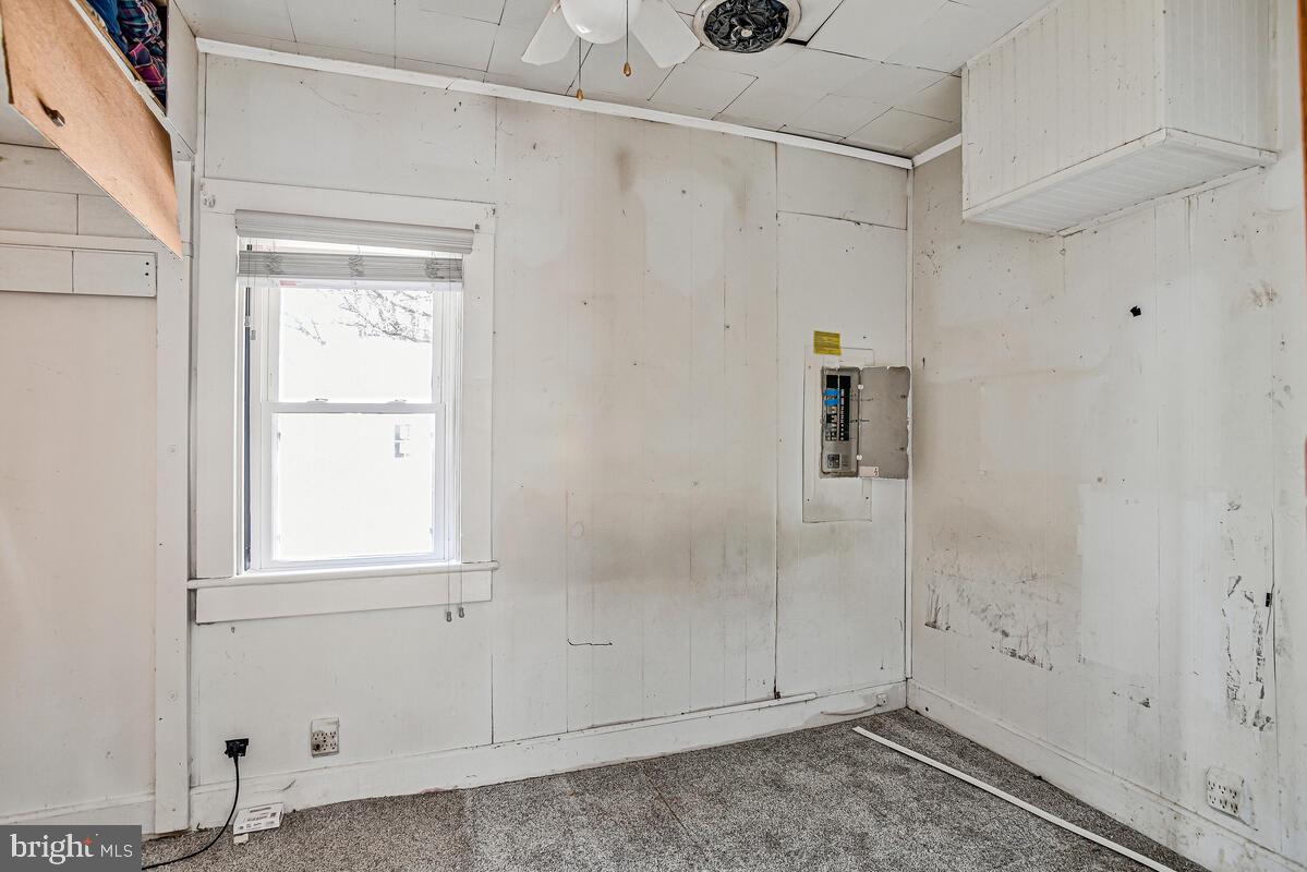 COBB ISLAND - Residential