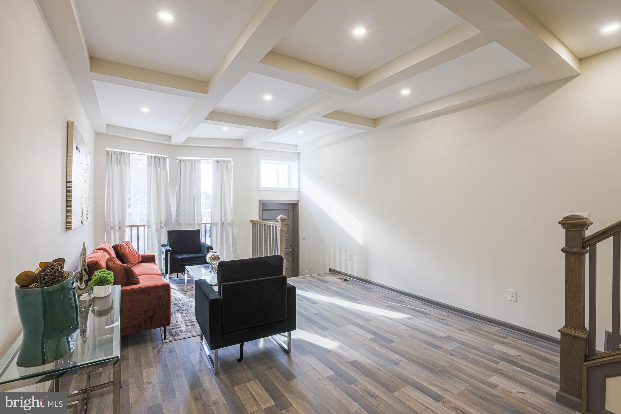 MIDWAY - Residential