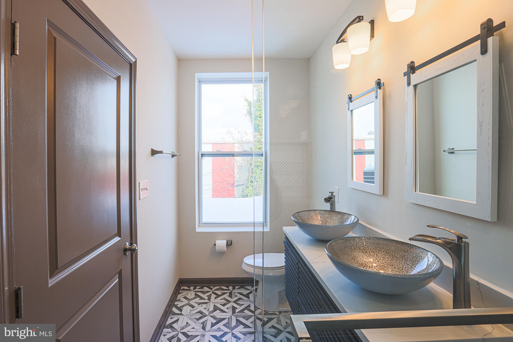 MIDWAY - Residential
