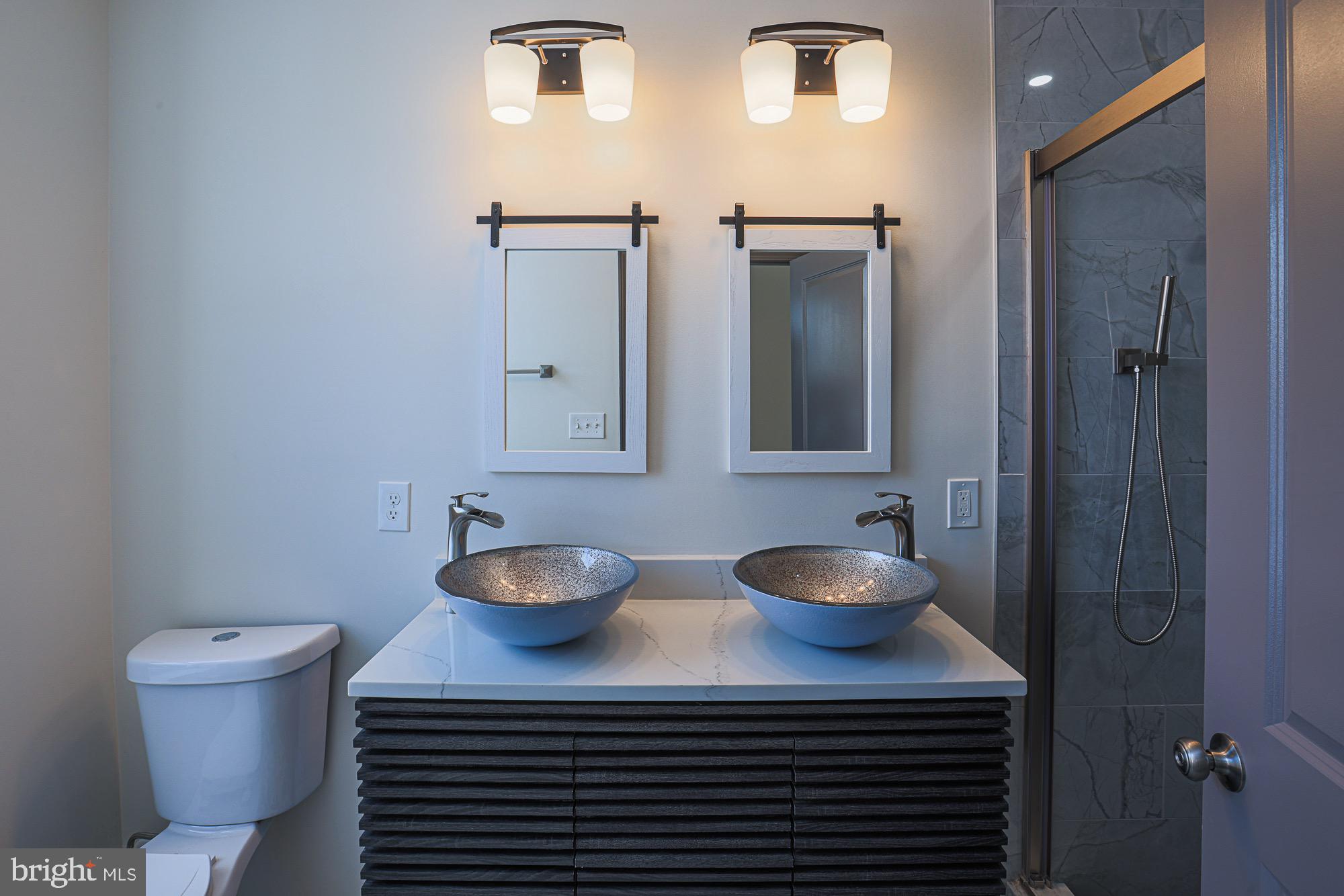 MIDWAY - Residential