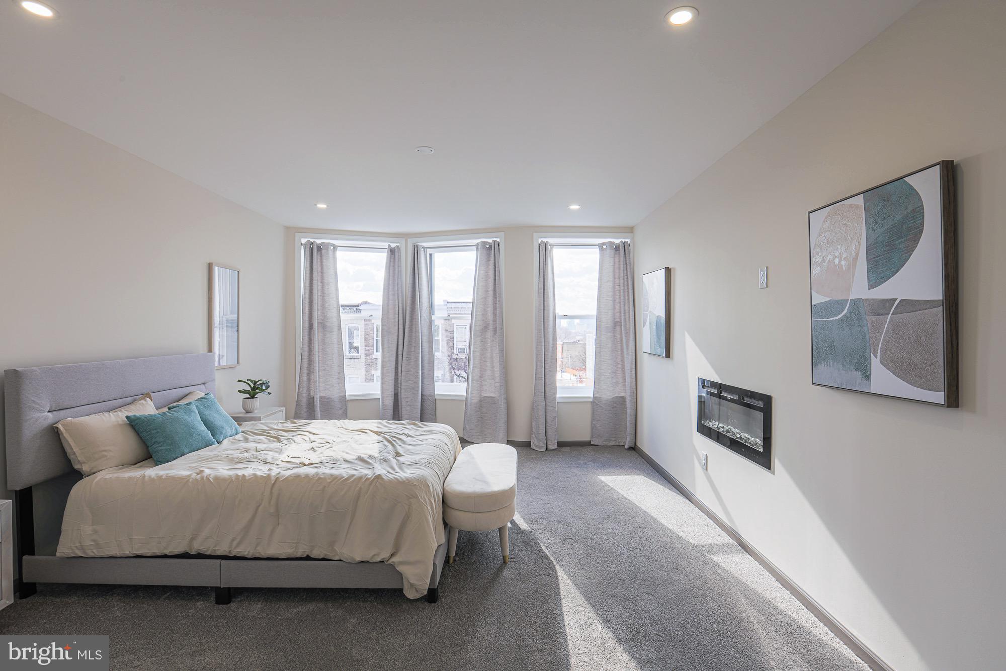 MIDWAY - Residential