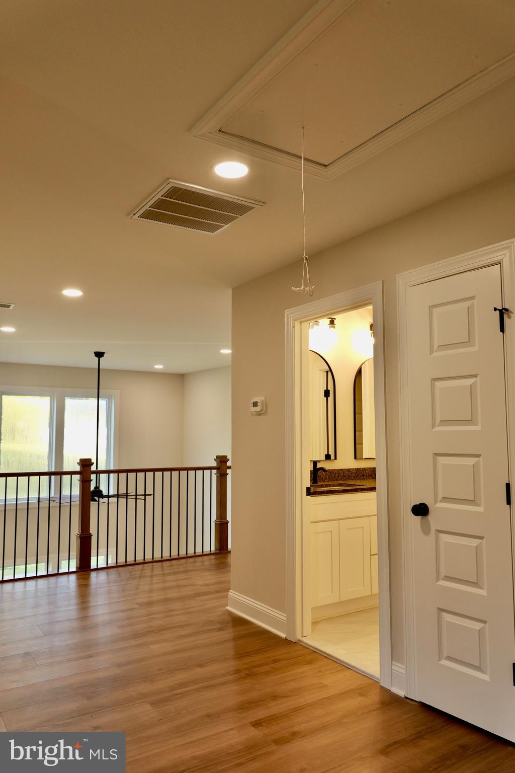 RIVER BEND - Residential