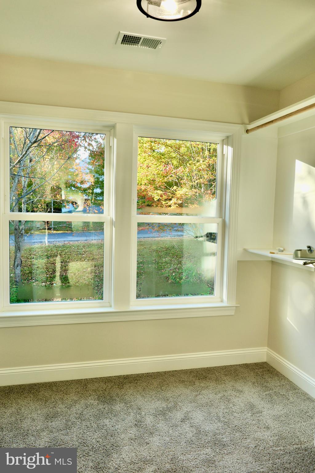 RIVER BEND - Residential