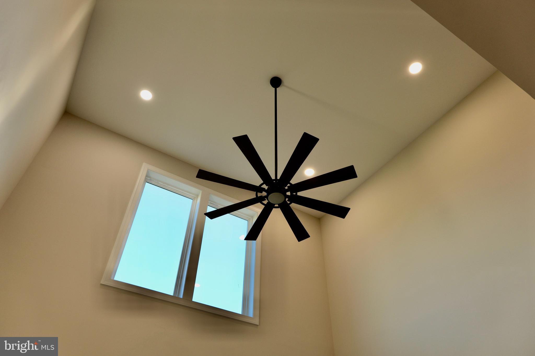 RIVER BEND - Residential