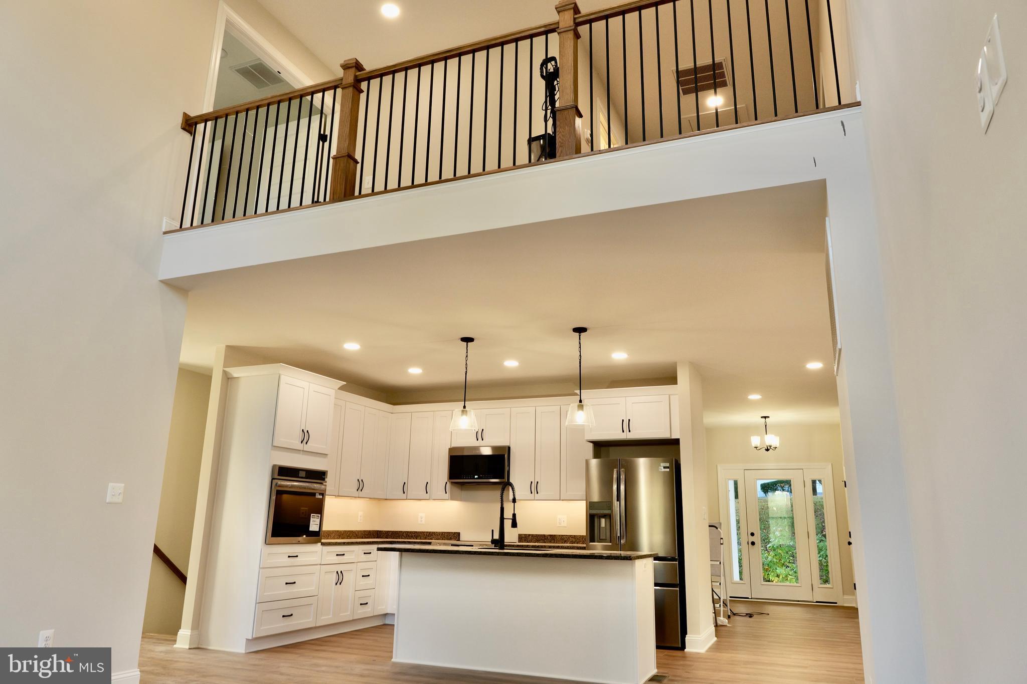 RIVER BEND - Residential