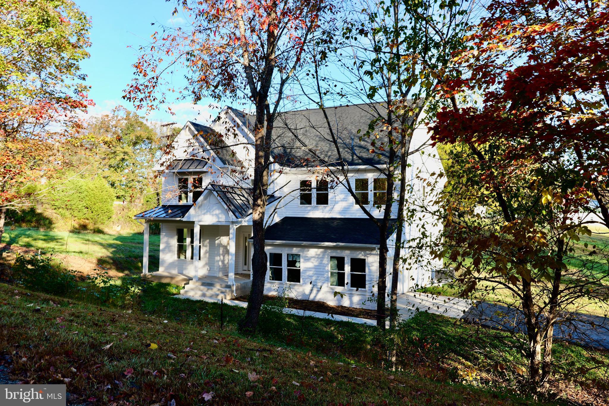 RIVER BEND - Residential