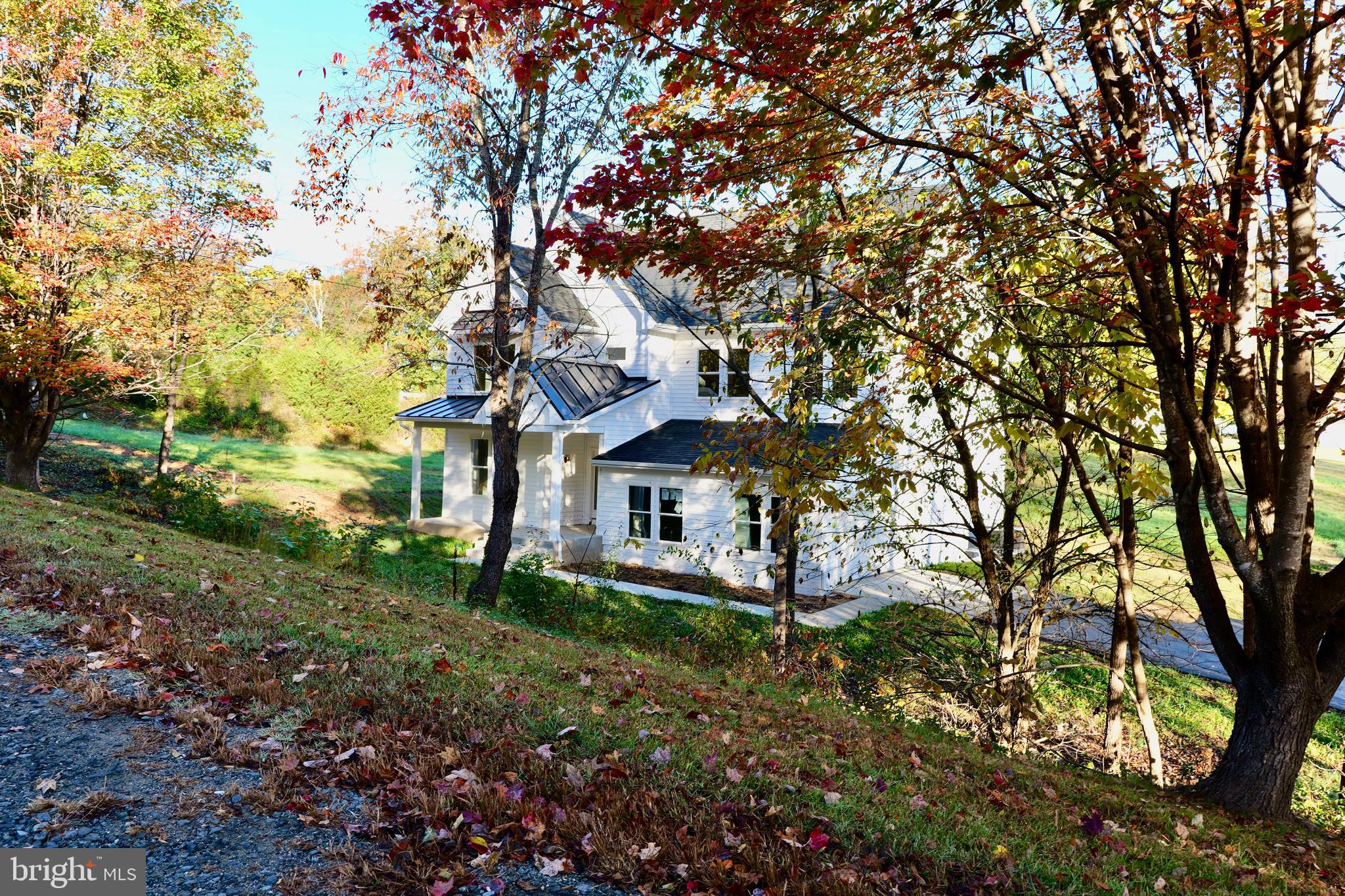 RIVER BEND - Residential