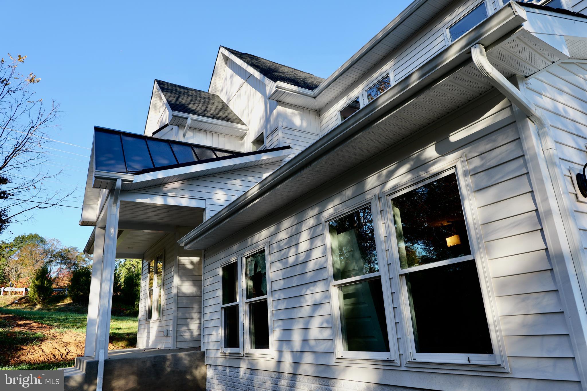 RIVER BEND - Residential