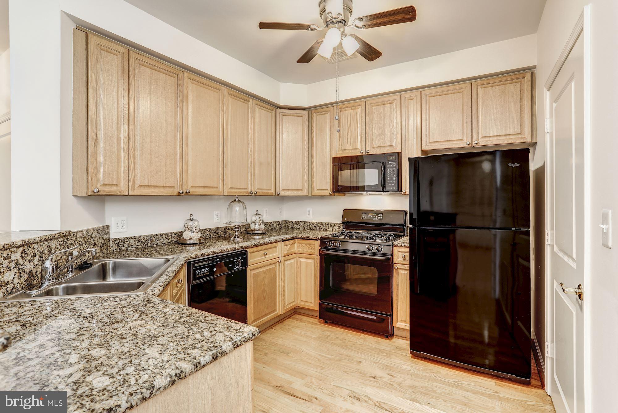 HARBOR POINT WEST CONDO - Residential