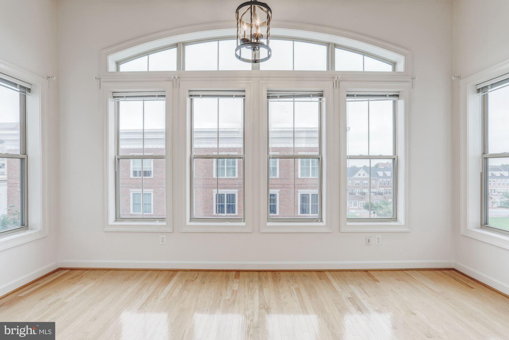 HARBOR POINT WEST CONDO - Residential