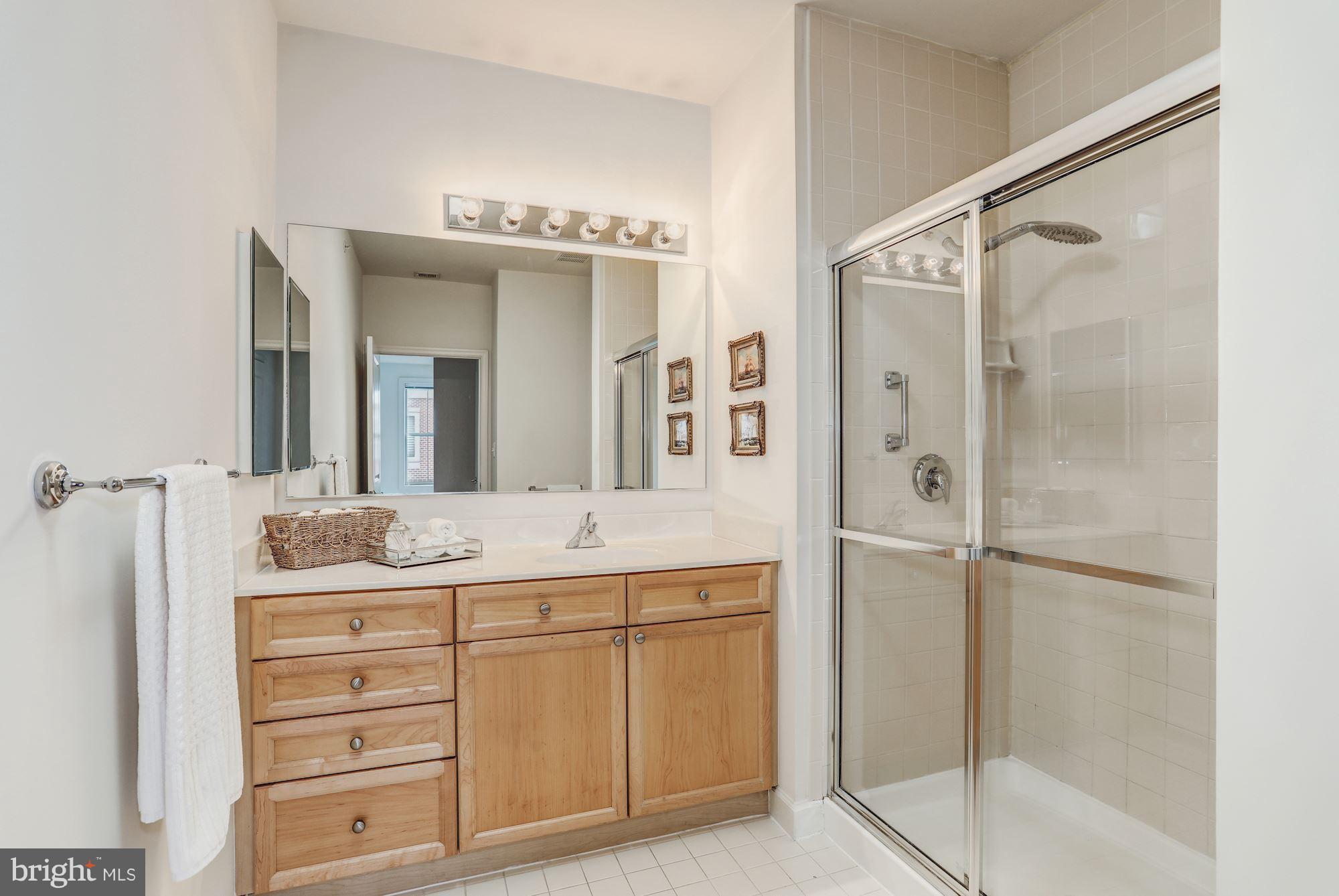 HARBOR POINT WEST CONDO - Residential