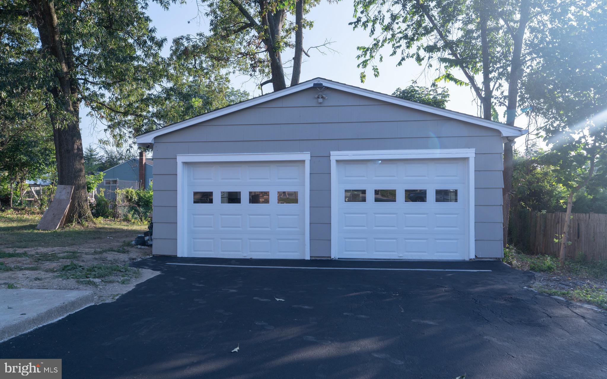 HARWOOD PARK - Residential