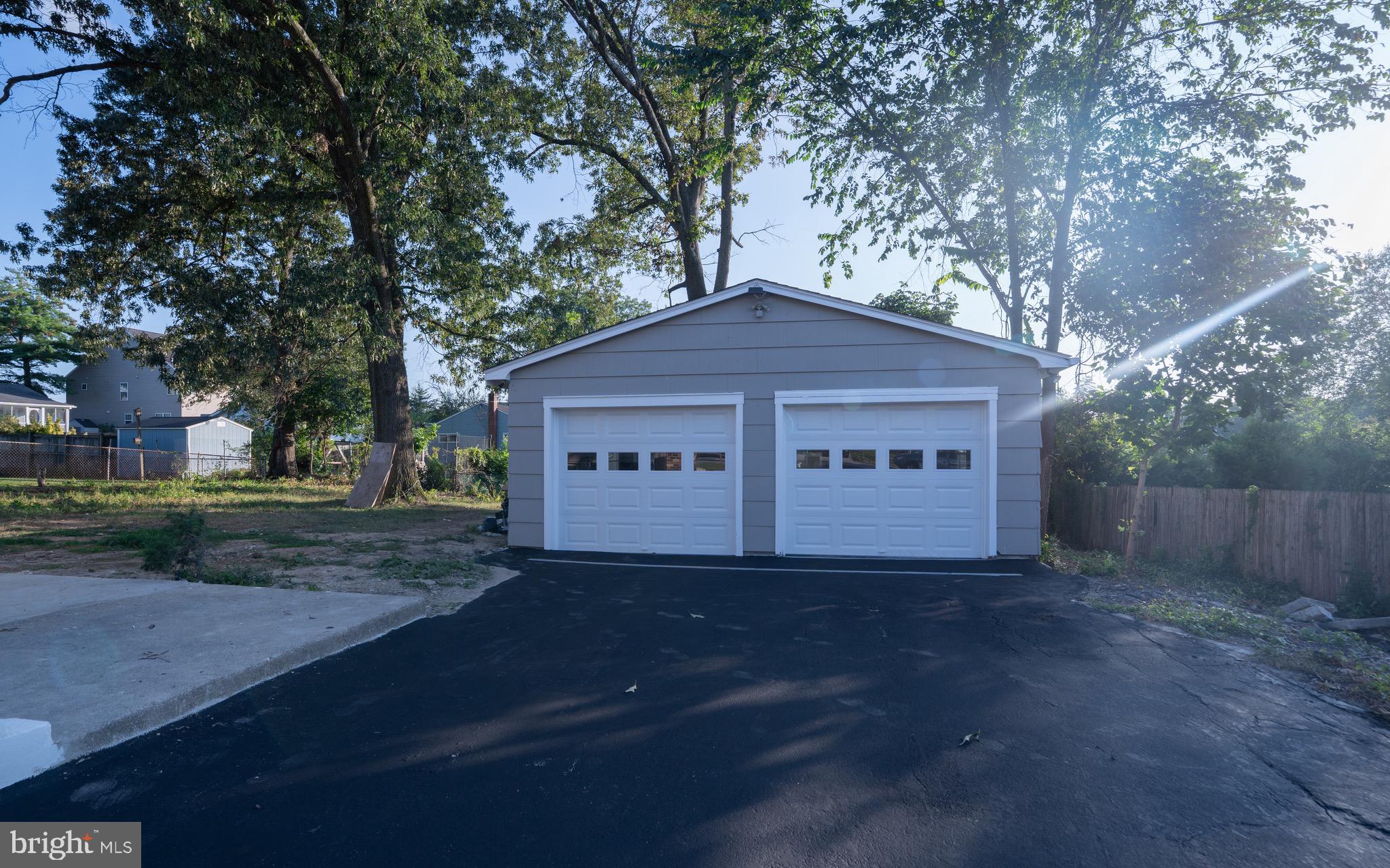 HARWOOD PARK - Residential