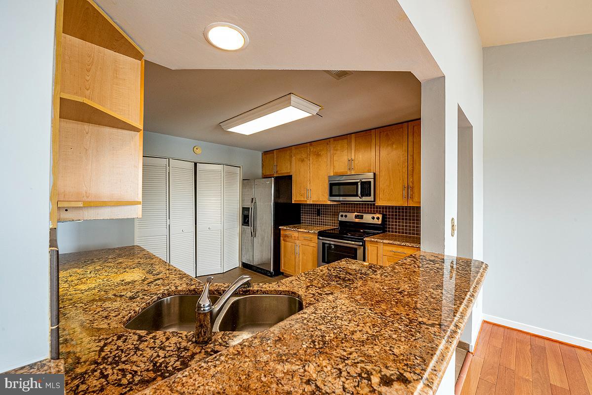 PINE CONE HARBOR - Residential