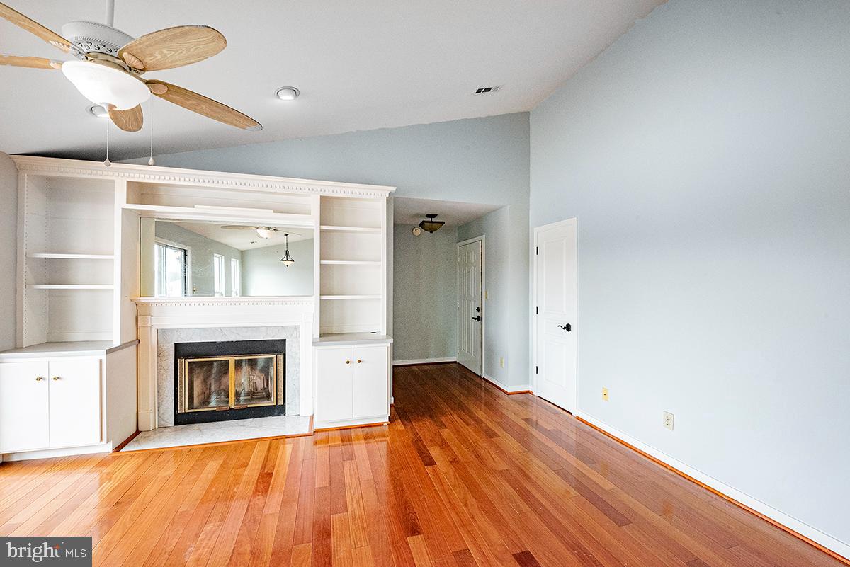 PINE CONE HARBOR - Residential