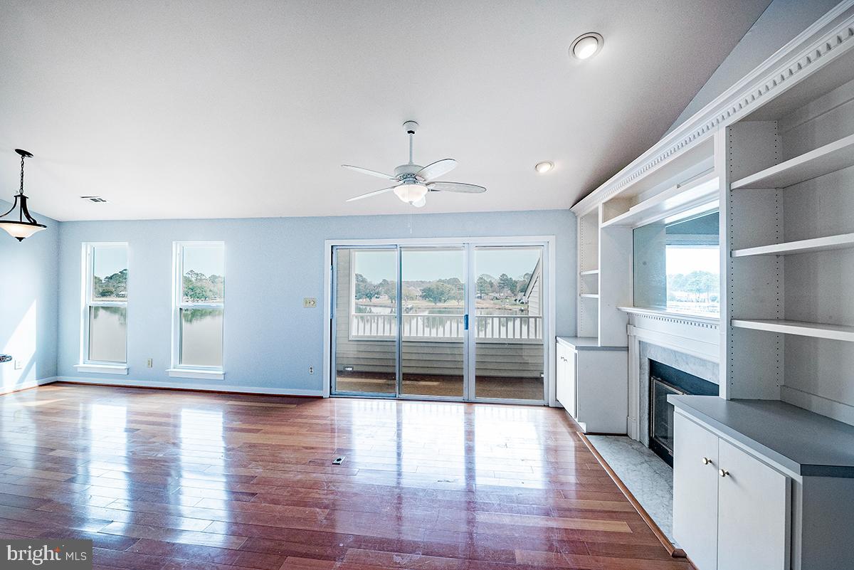 PINE CONE HARBOR - Residential