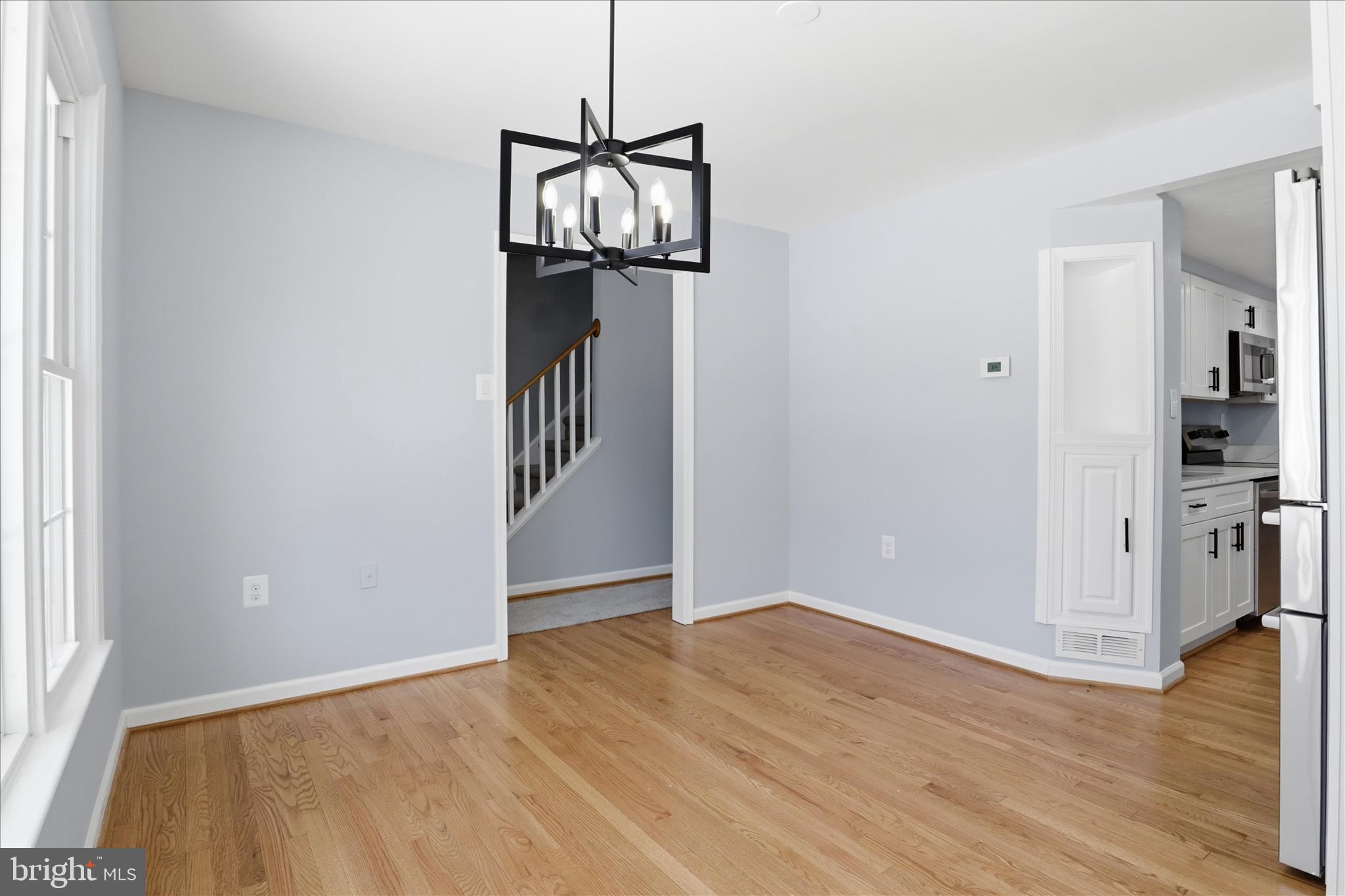 BURKE STATION SQUARE - Residential