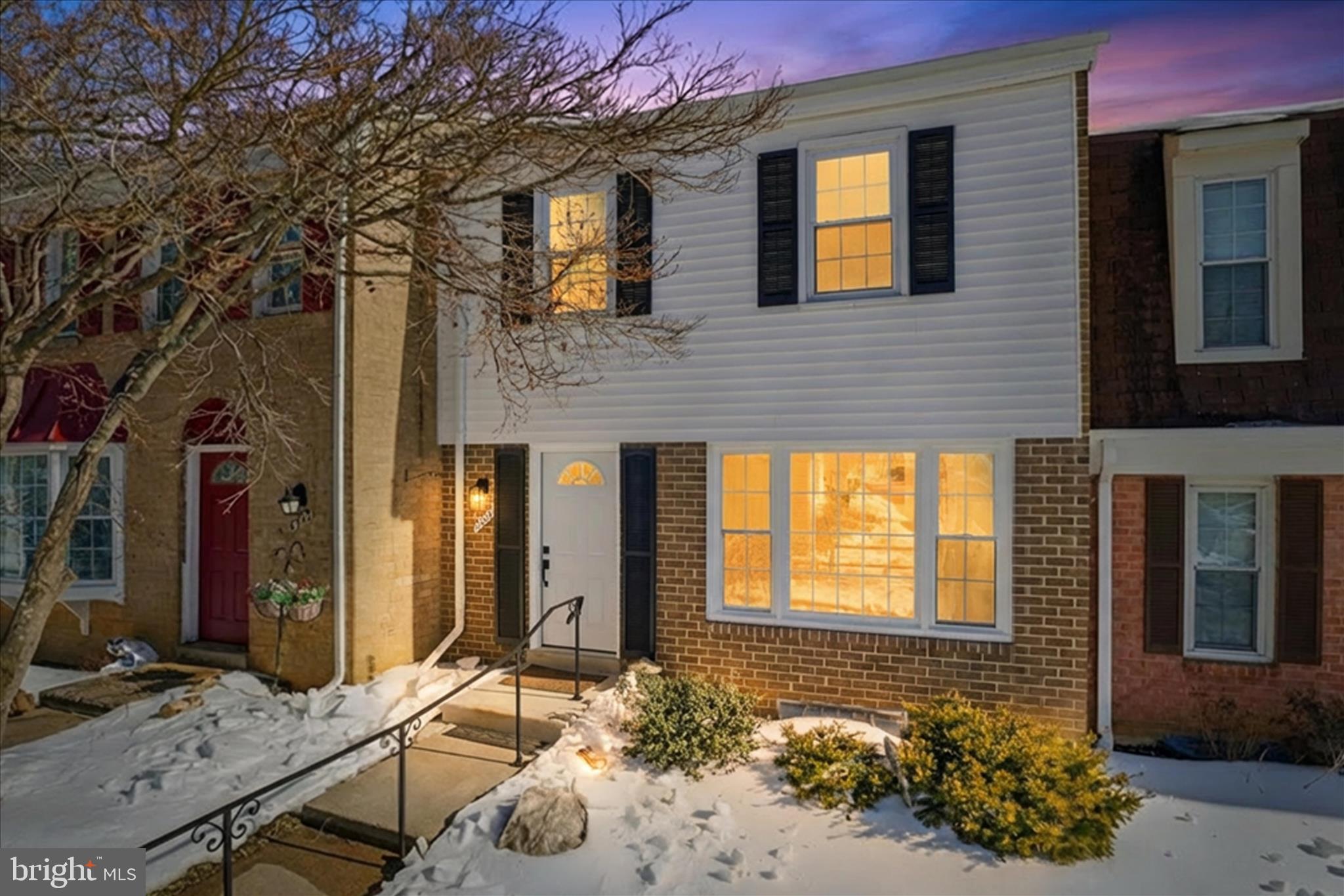 BURKE STATION SQUARE - Residential