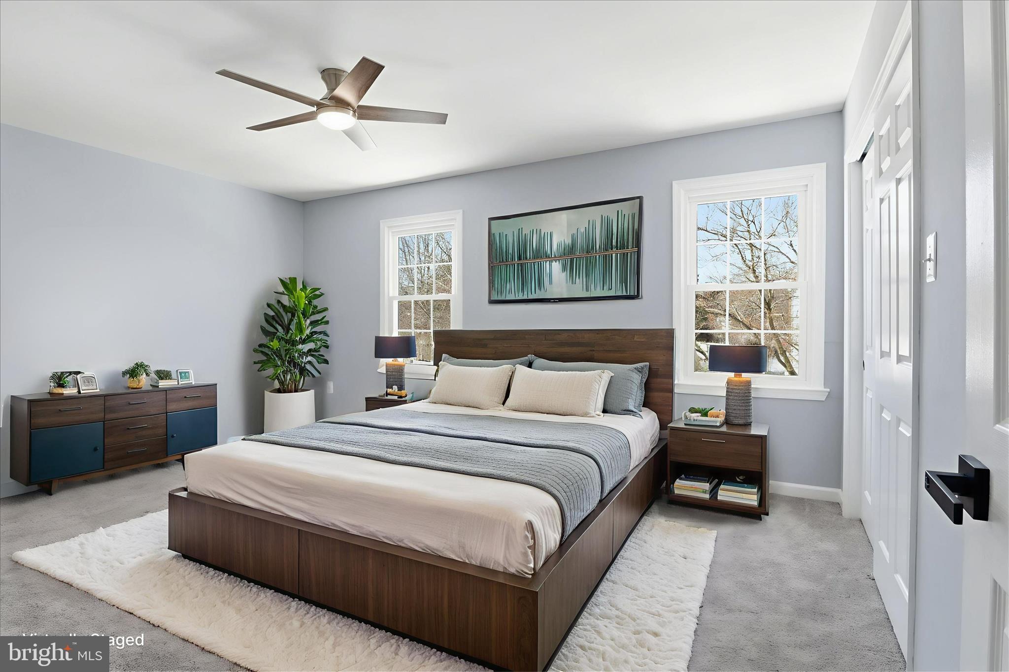 BURKE STATION SQUARE - Residential