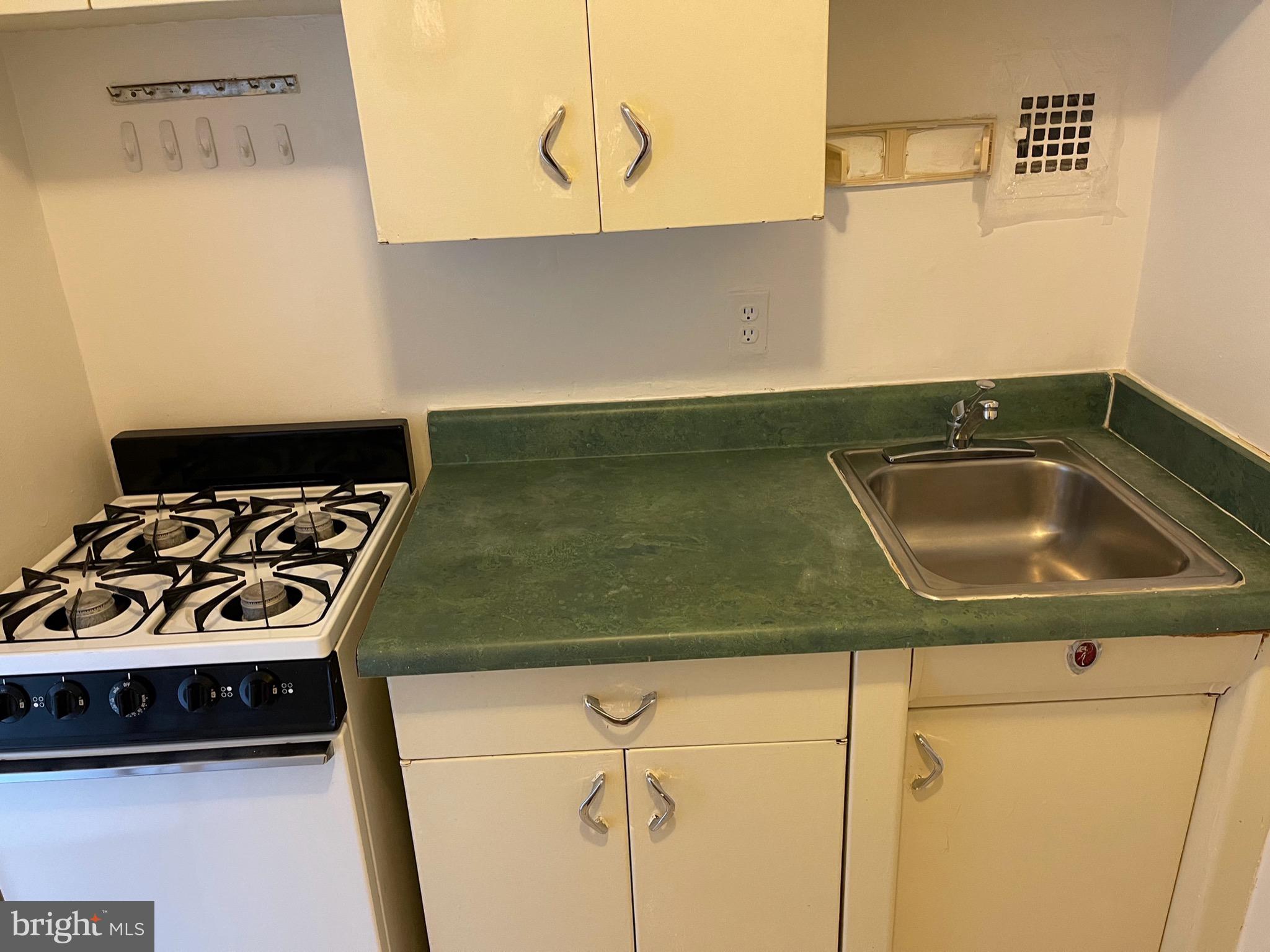 RIVER PLACE - Residential