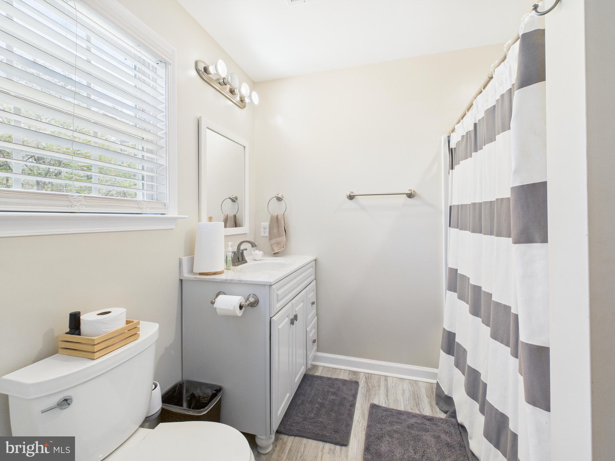 CLIFTON HILLS - Residential