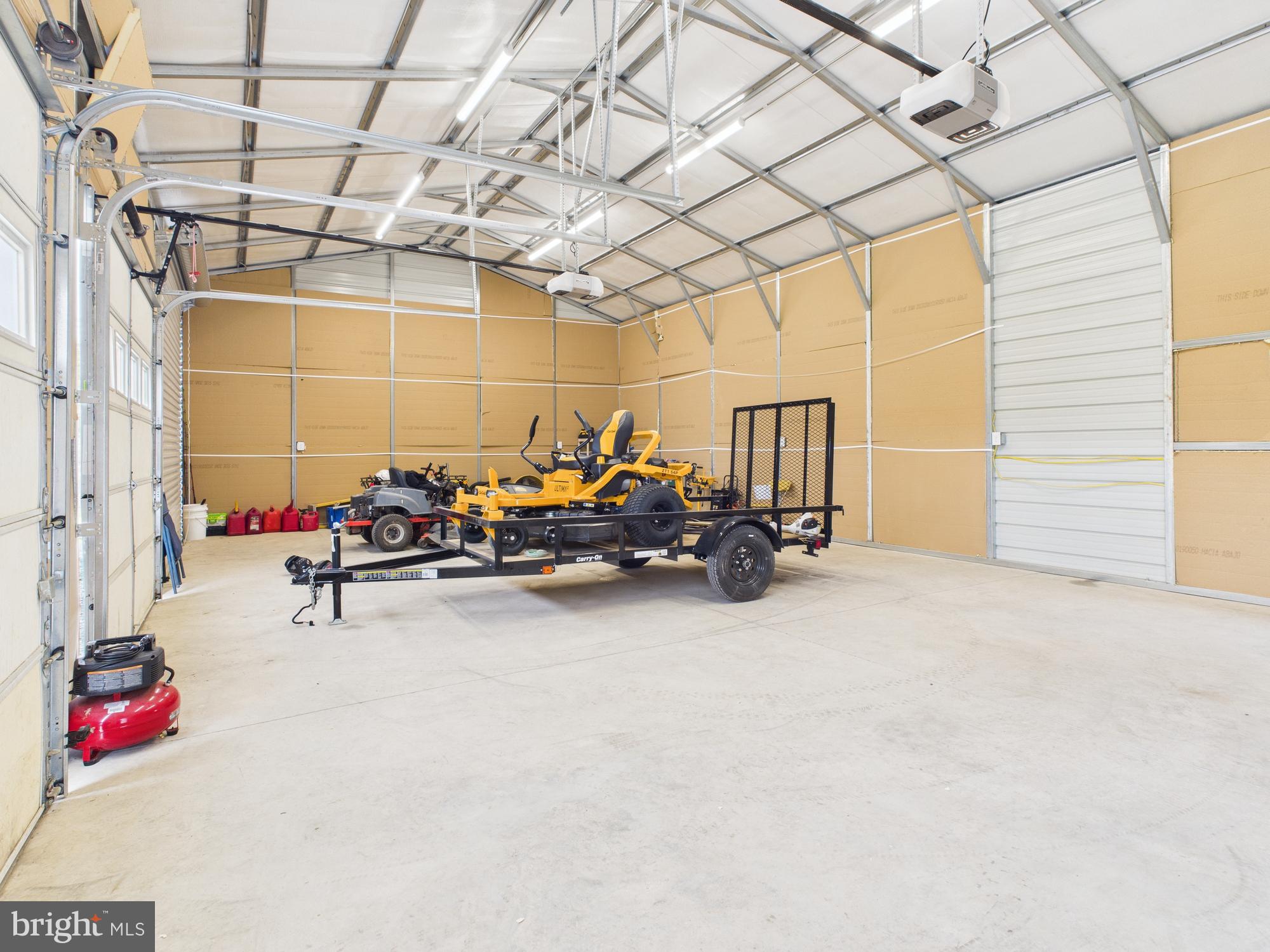 CLIFTON HILLS - Residential