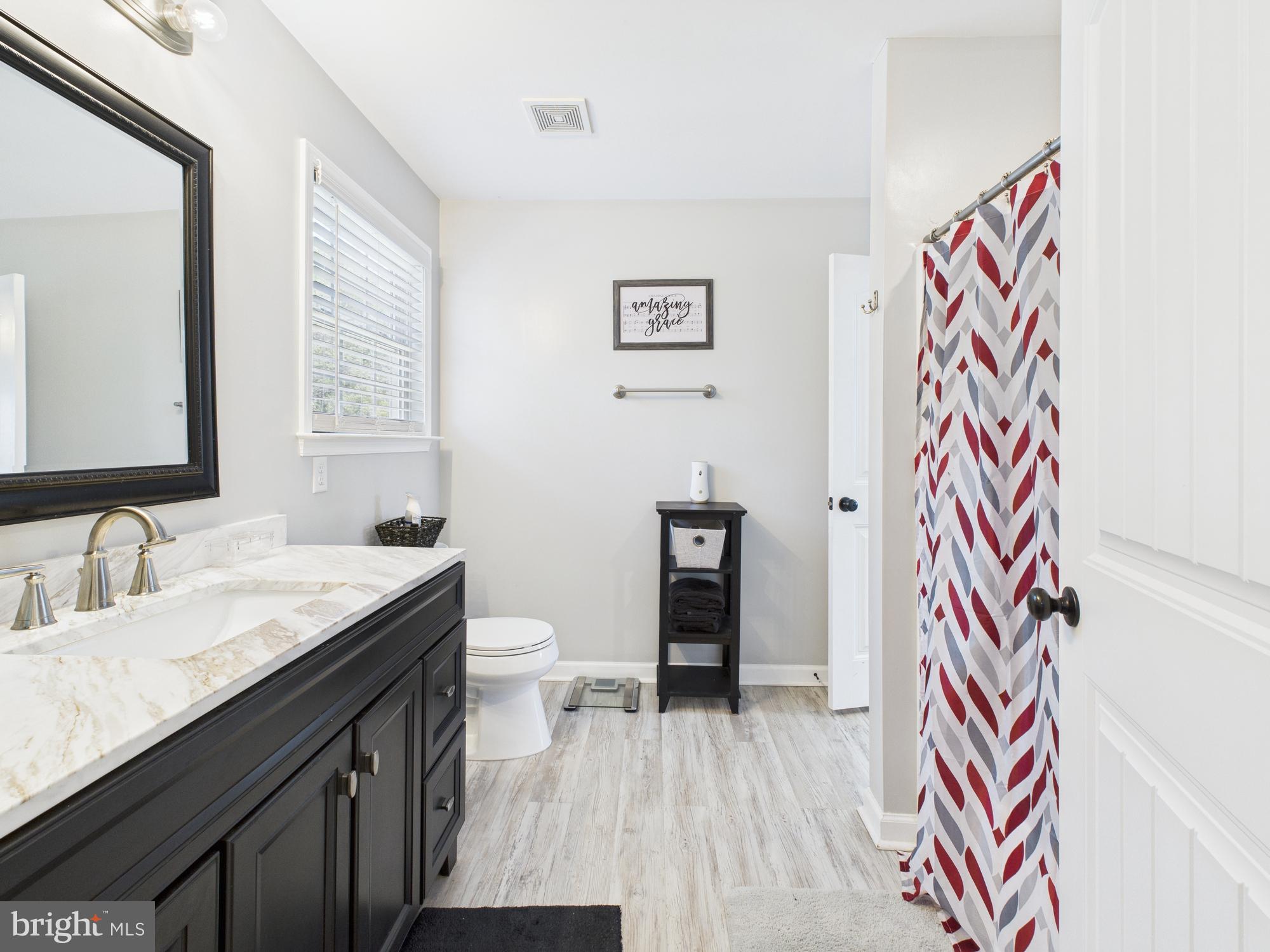 CLIFTON HILLS - Residential