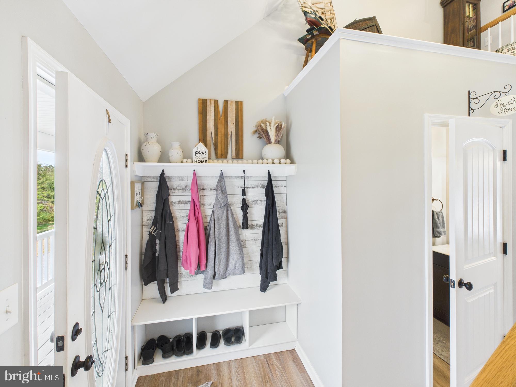 CLIFTON HILLS - Residential