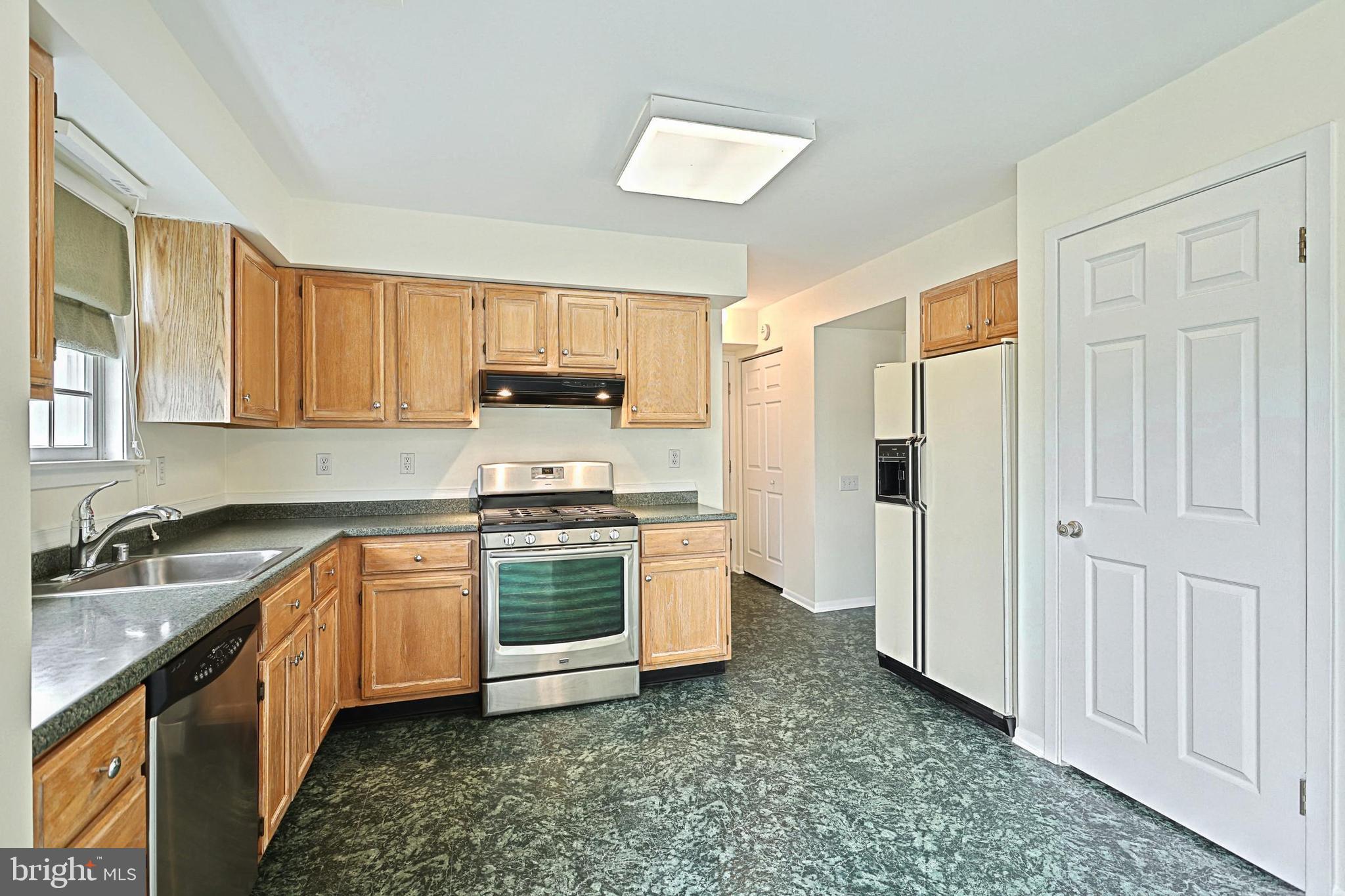 BROOKVIEW MEADOWS - Residential