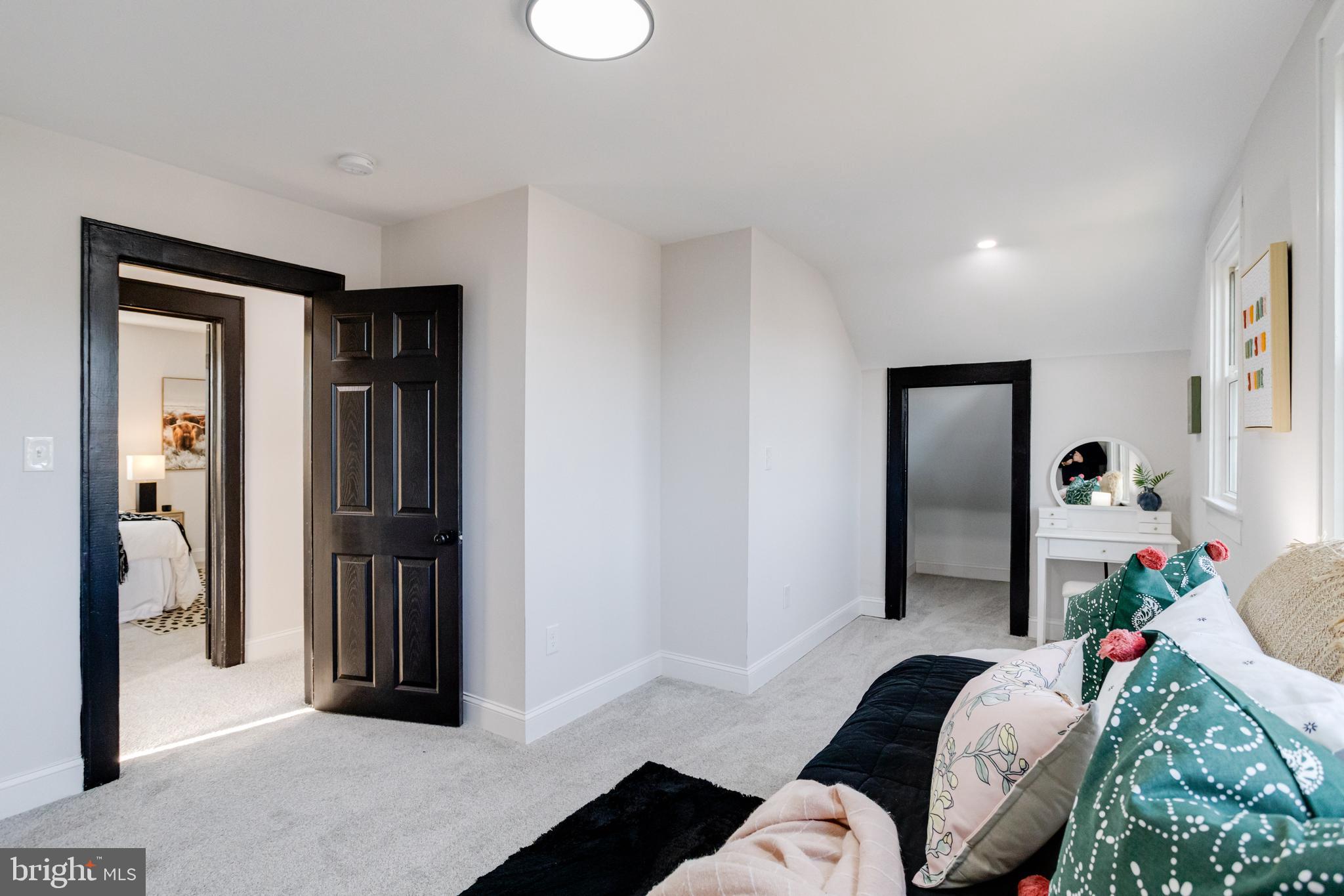 WOODLAWN - Residential