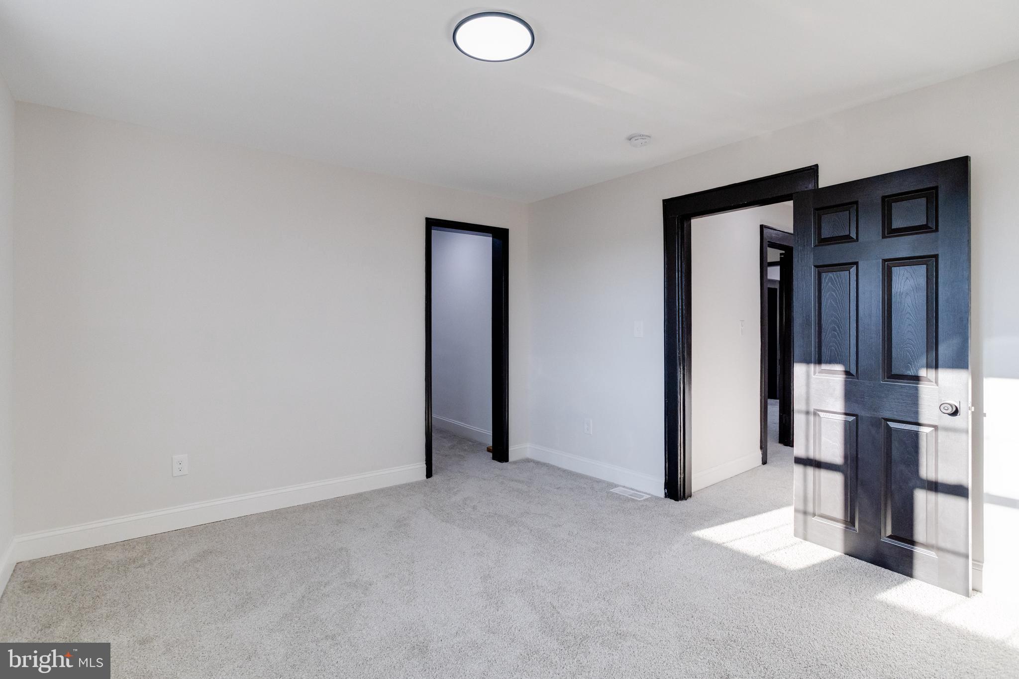 WOODLAWN - Residential