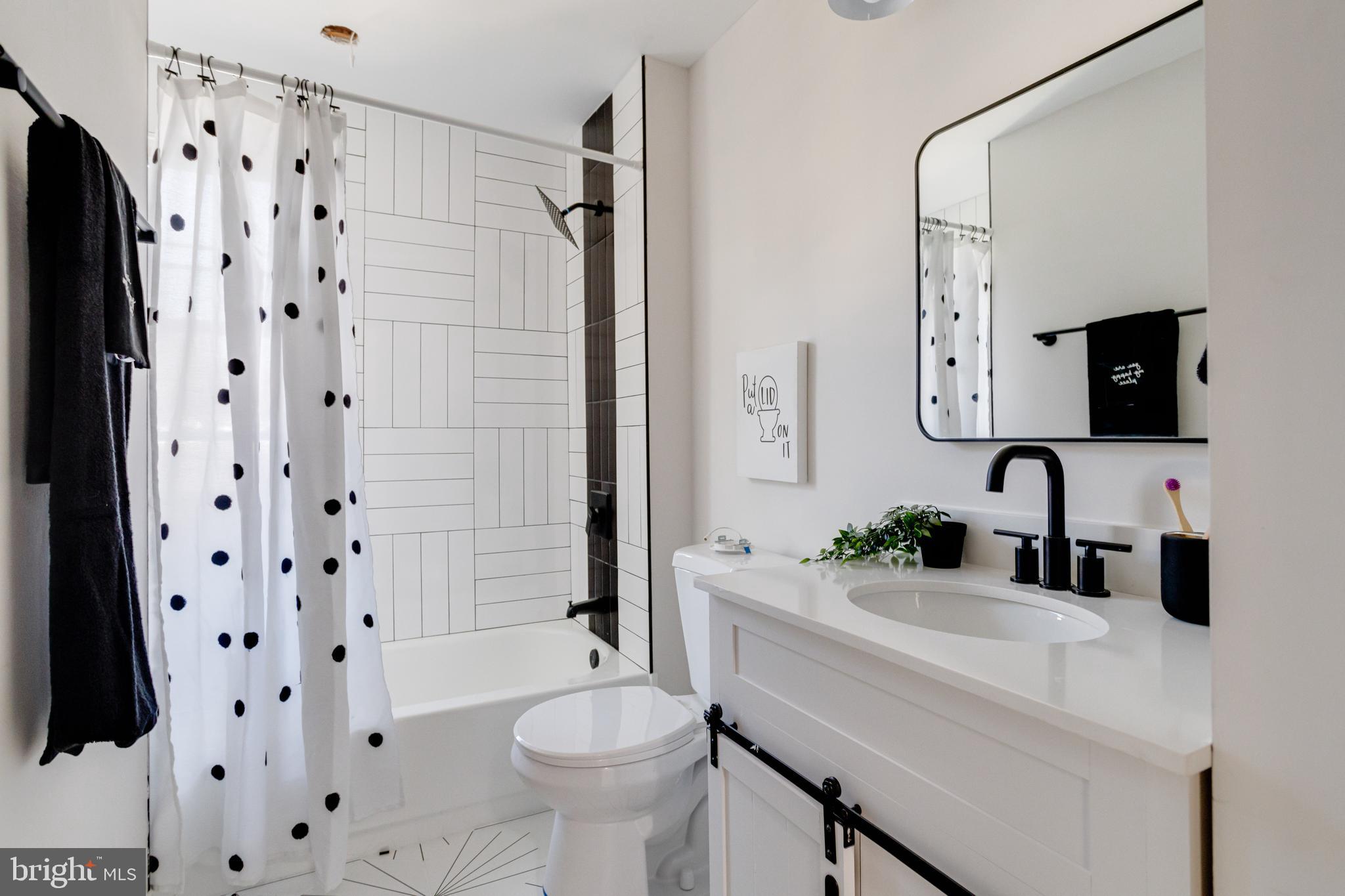 WOODLAWN - Residential