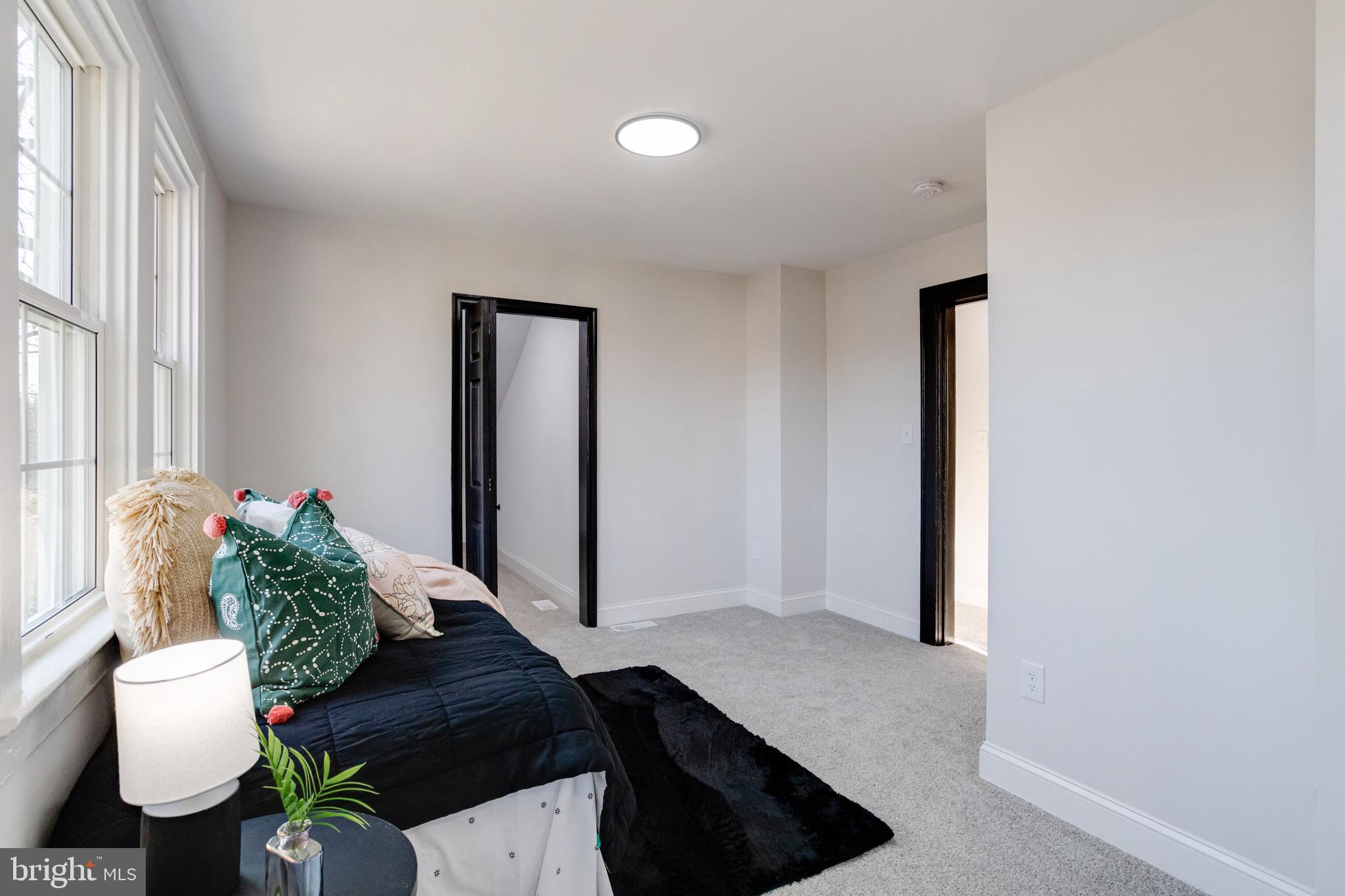 WOODLAWN - Residential