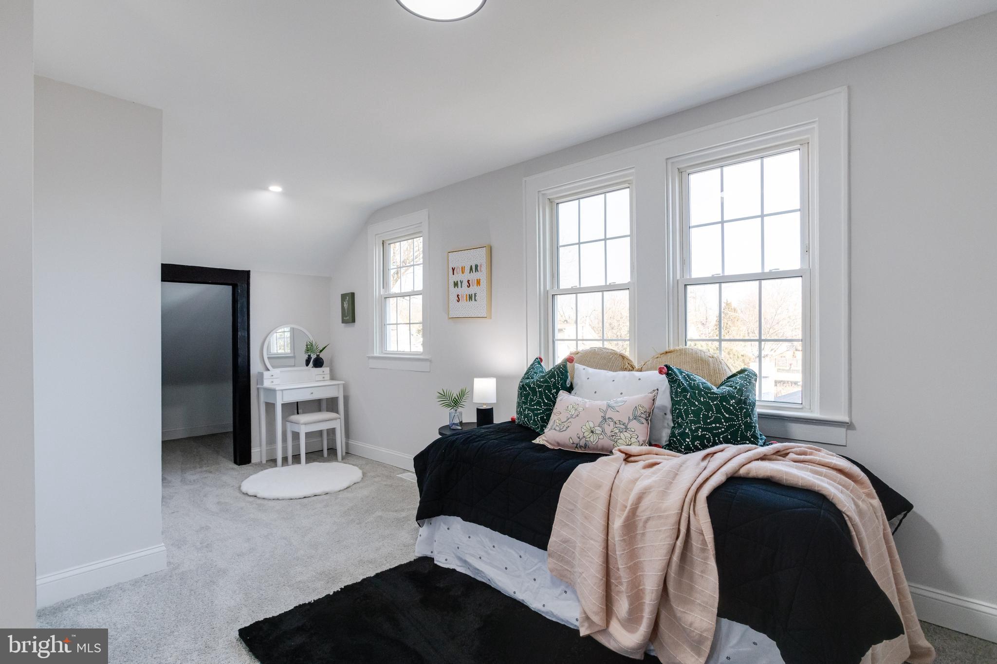 WOODLAWN - Residential