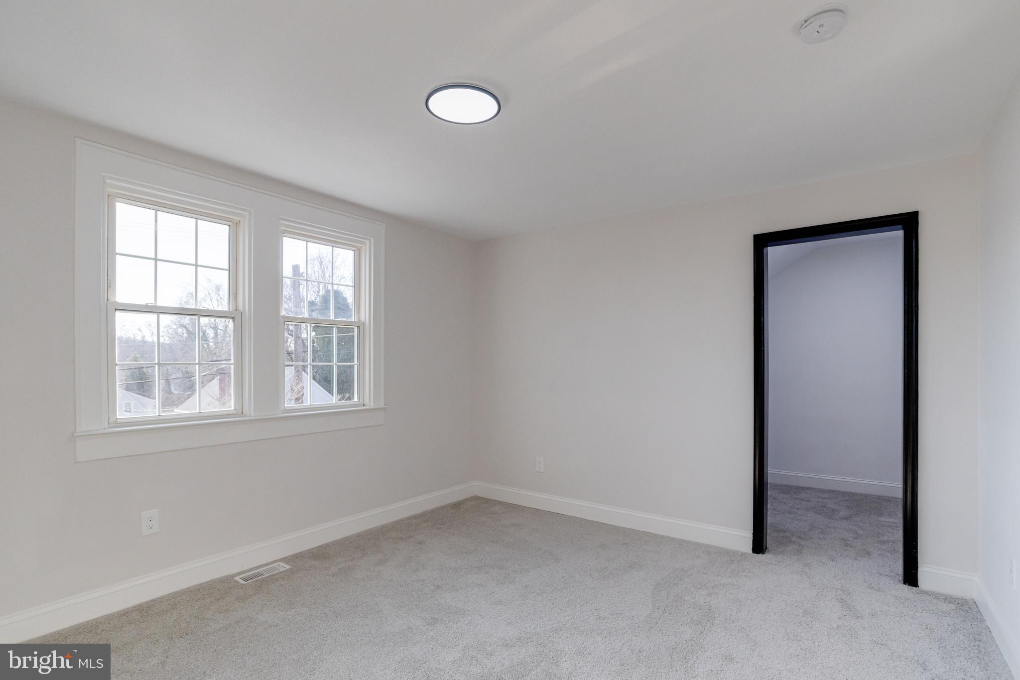 WOODLAWN - Residential