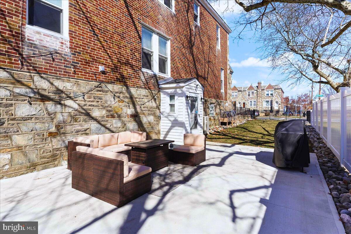 HOLMESBURG - Residential