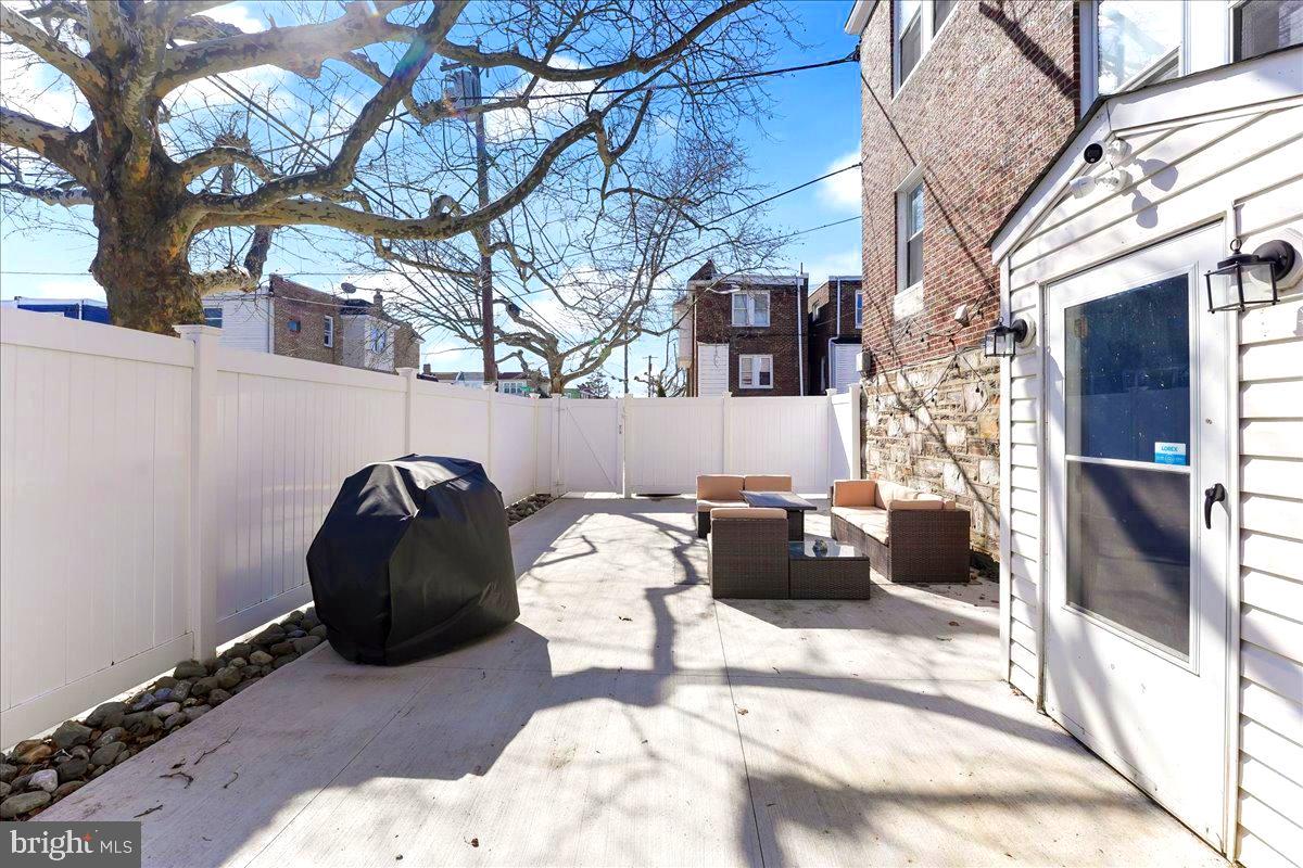 HOLMESBURG - Residential