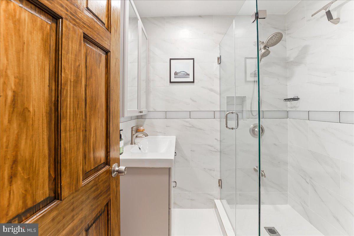 HOLMESBURG - Residential