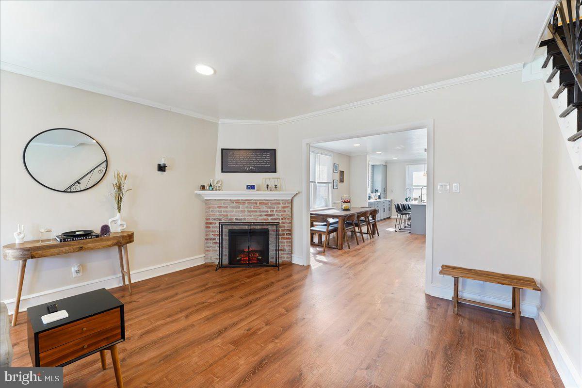 HOLMESBURG - Residential