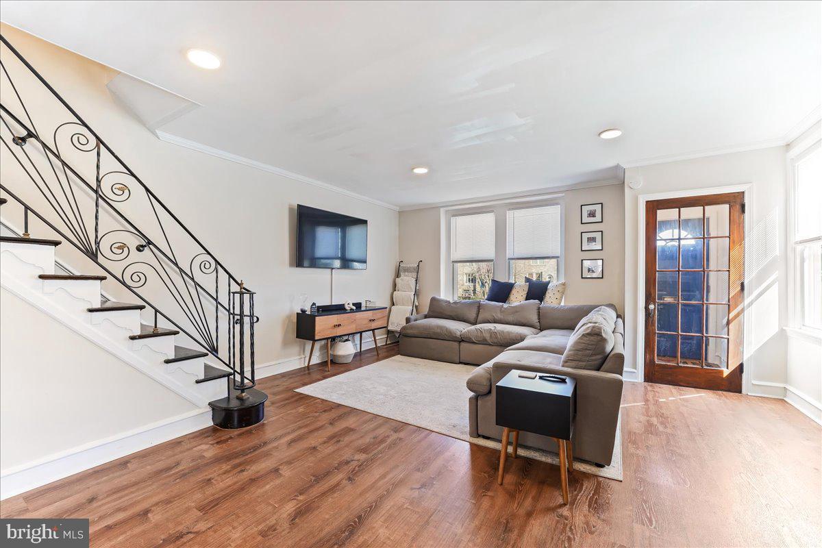 HOLMESBURG - Residential