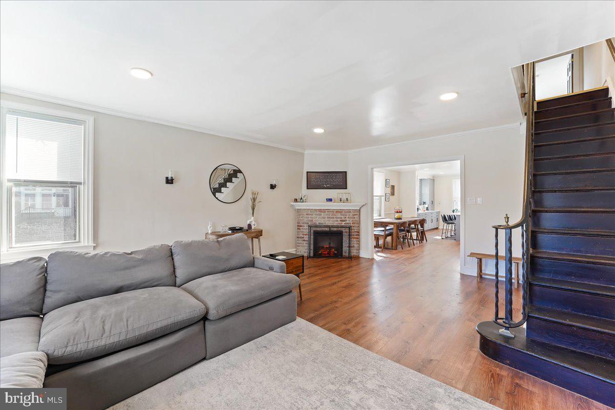 HOLMESBURG - Residential