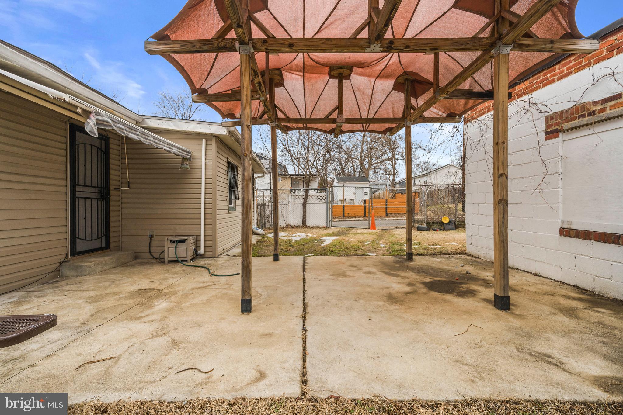 FAIRMOUNT HEIGHTS - Residential