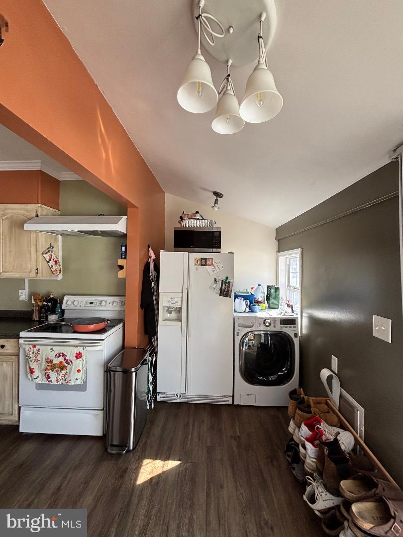 EASTON - Residential