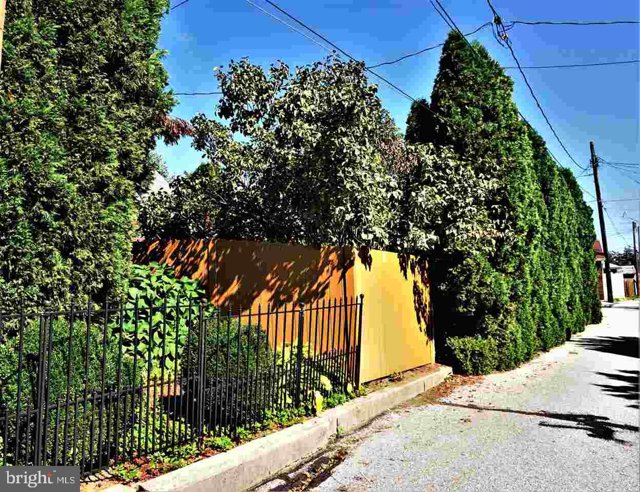MIDLAND-HOLLYWOOD HEIGHTS - Residential
