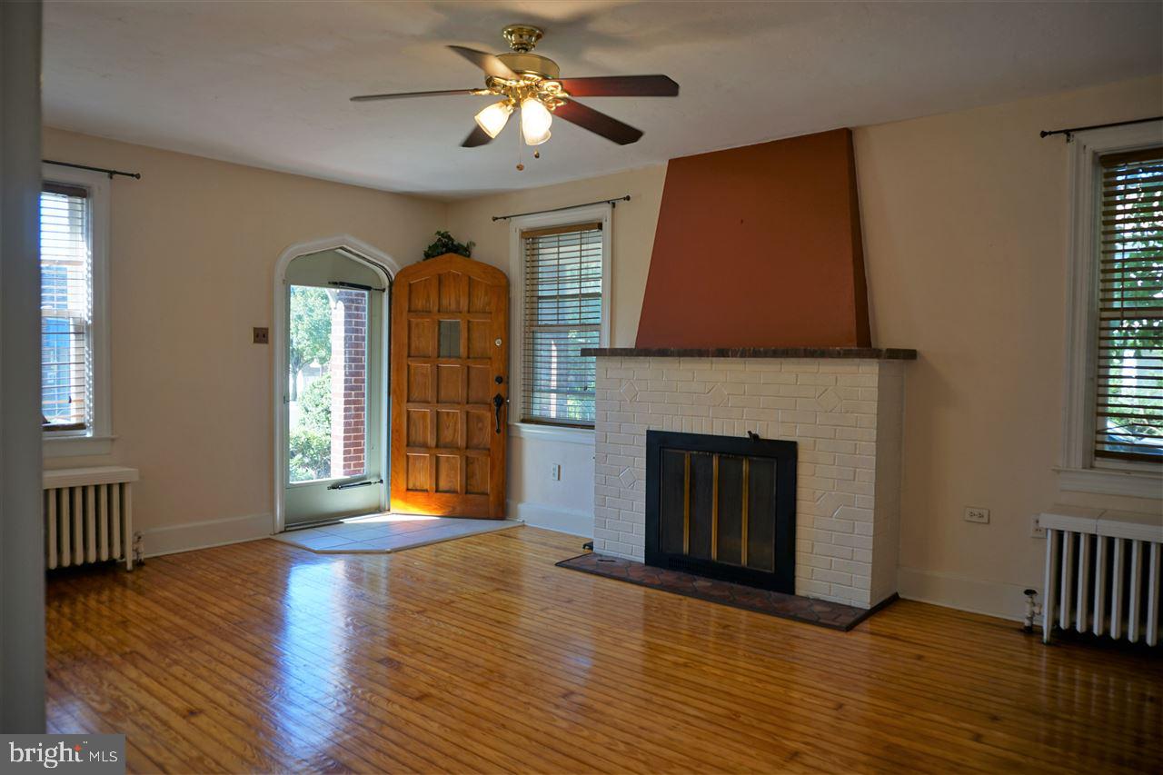 MIDLAND-HOLLYWOOD HEIGHTS - Residential